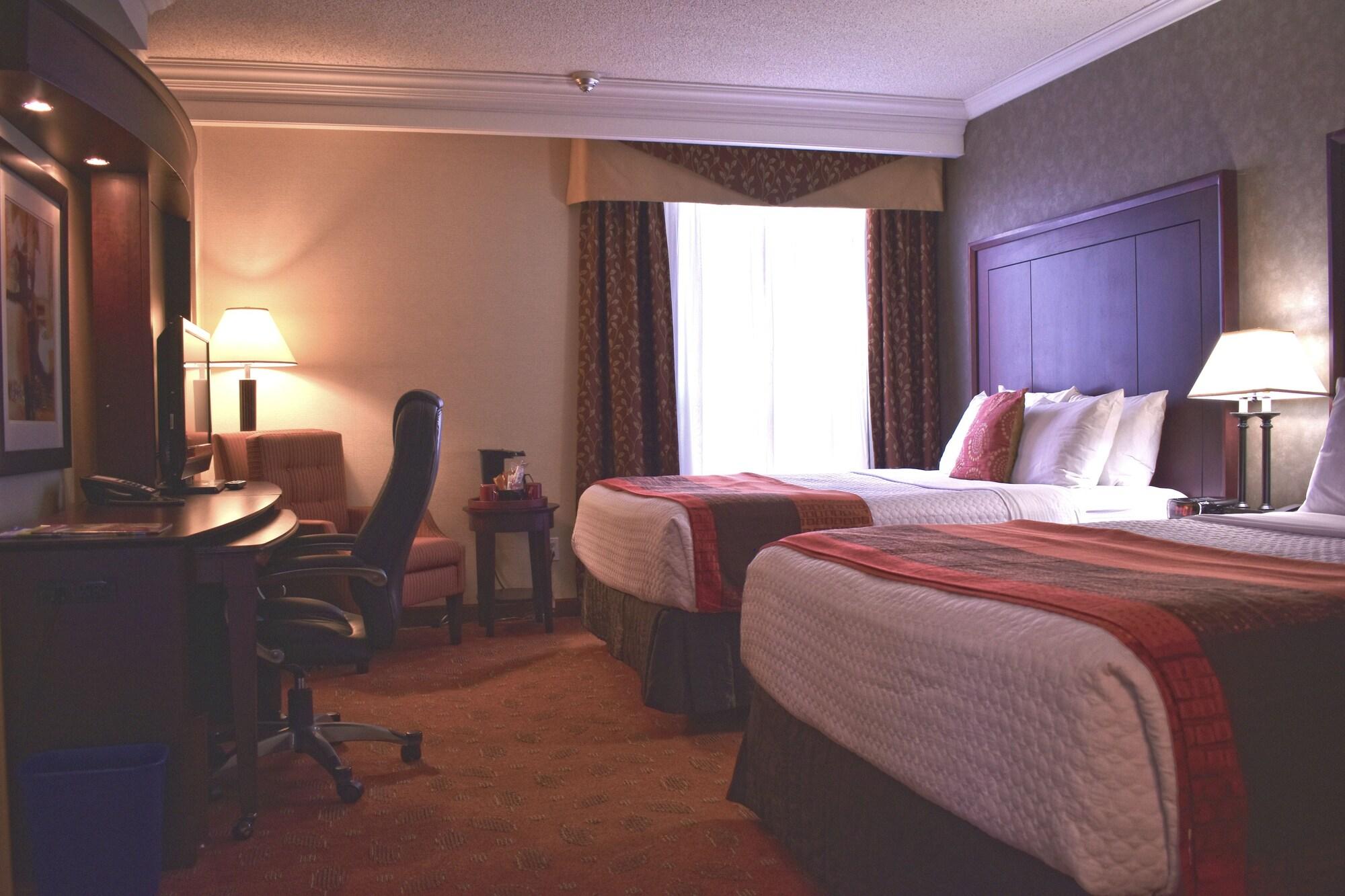 Hamilton Plaza Hotel And Conference Centre 외부 사진